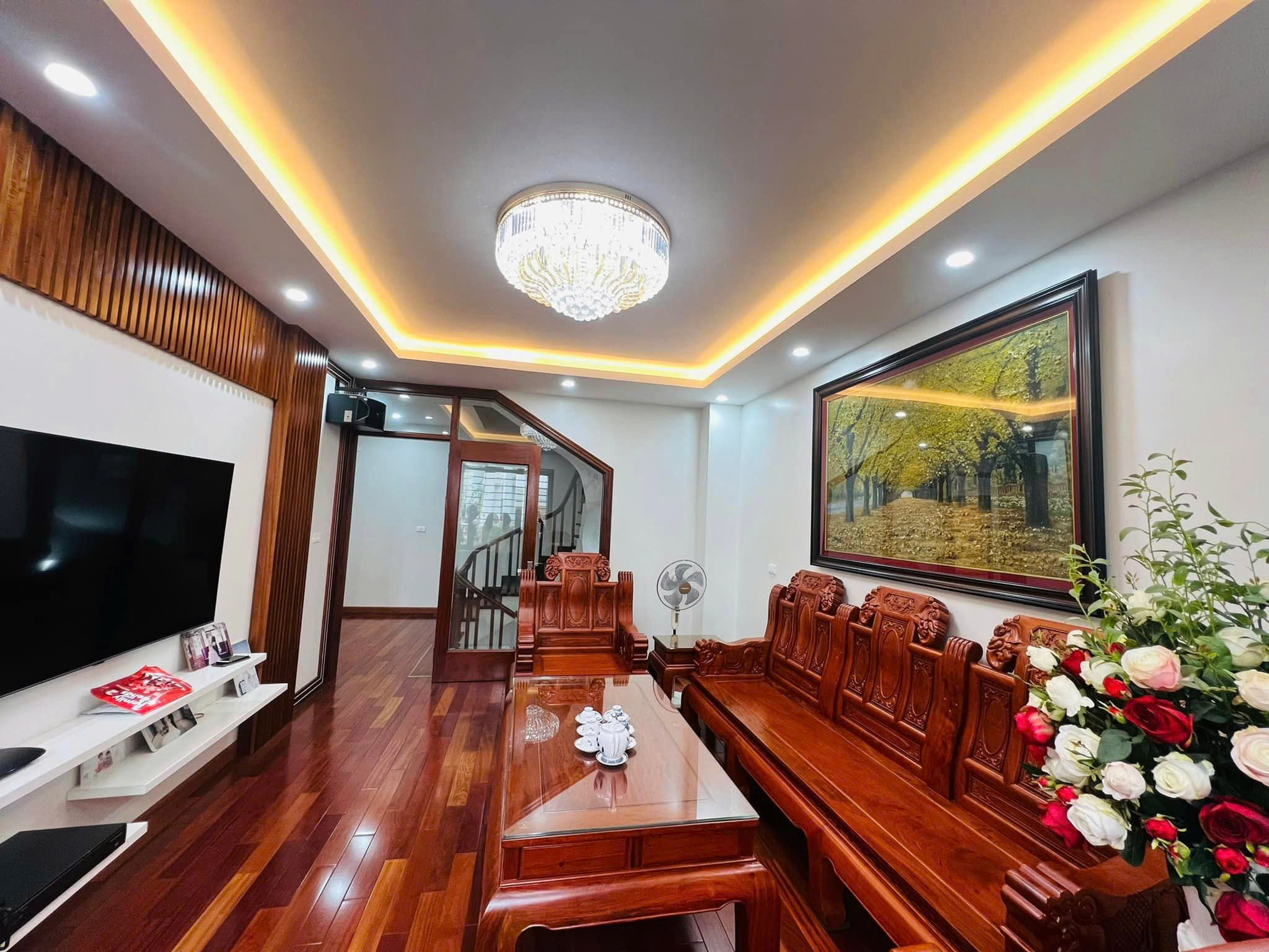 BÁN NHÀ NGHĨA TÂN, PHÂN LÔ, VỈA HÈ, ÔTÔ TRÁNH, KINH DOANH ĐẮC ĐỊA, 58M²  GIÁ 18 TỶ - Ảnh chính