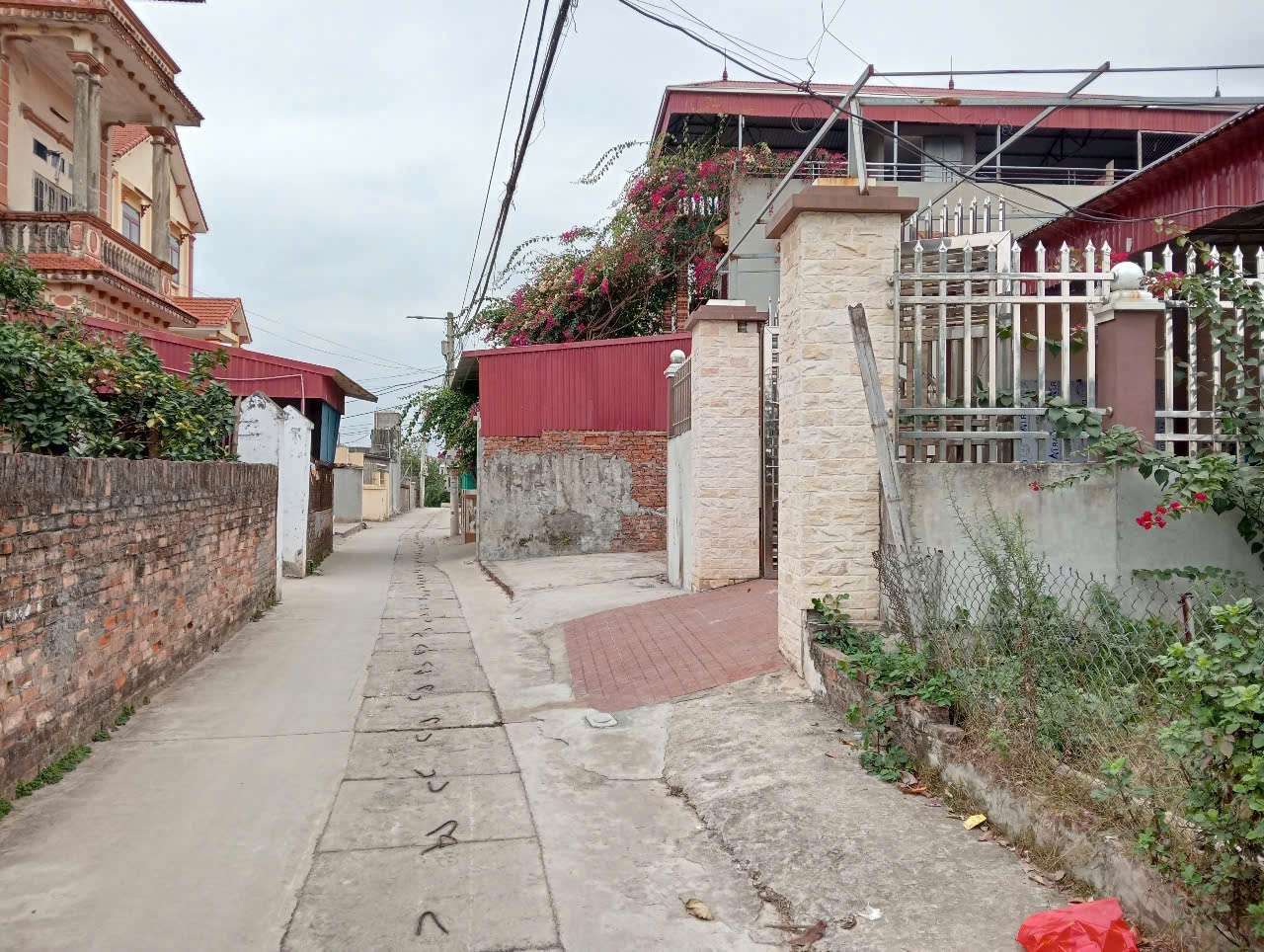 100M TT QUANG MINH GIÁ 3,1 TỶ.Ô TÔ VÀO ĐẤT,FULL THỔ CƯ, IB CHÍNH CHỦ - Ảnh 4