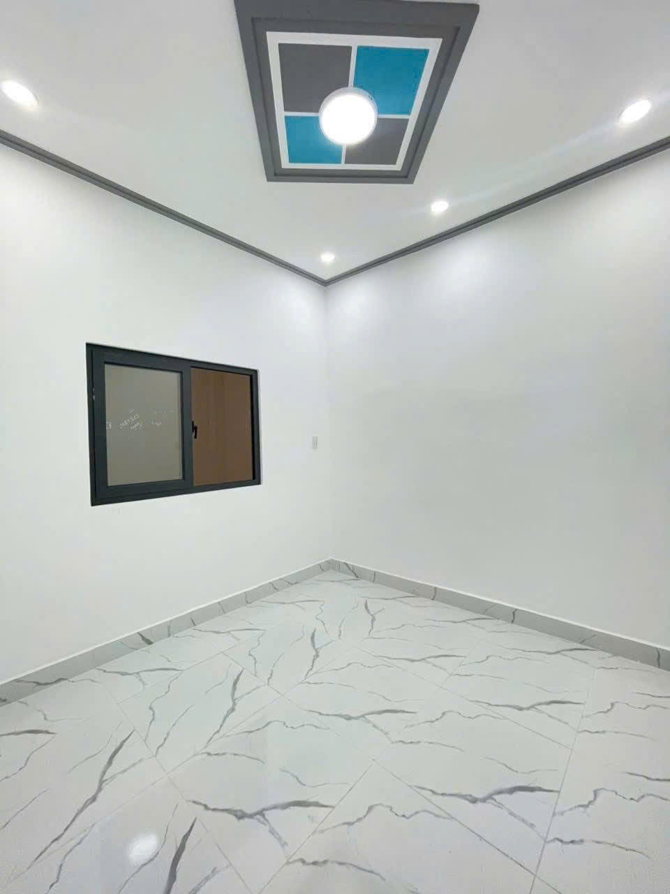 💥 Căn góc Tỉnh Lộ 10, F. BTĐ, Q. Bình Tân<br><br>🏠 DT: 3,7m x 11m (41,5m2), nở hậu lộc 4,05m<br>💒 1 Trệt - Ảnh 2