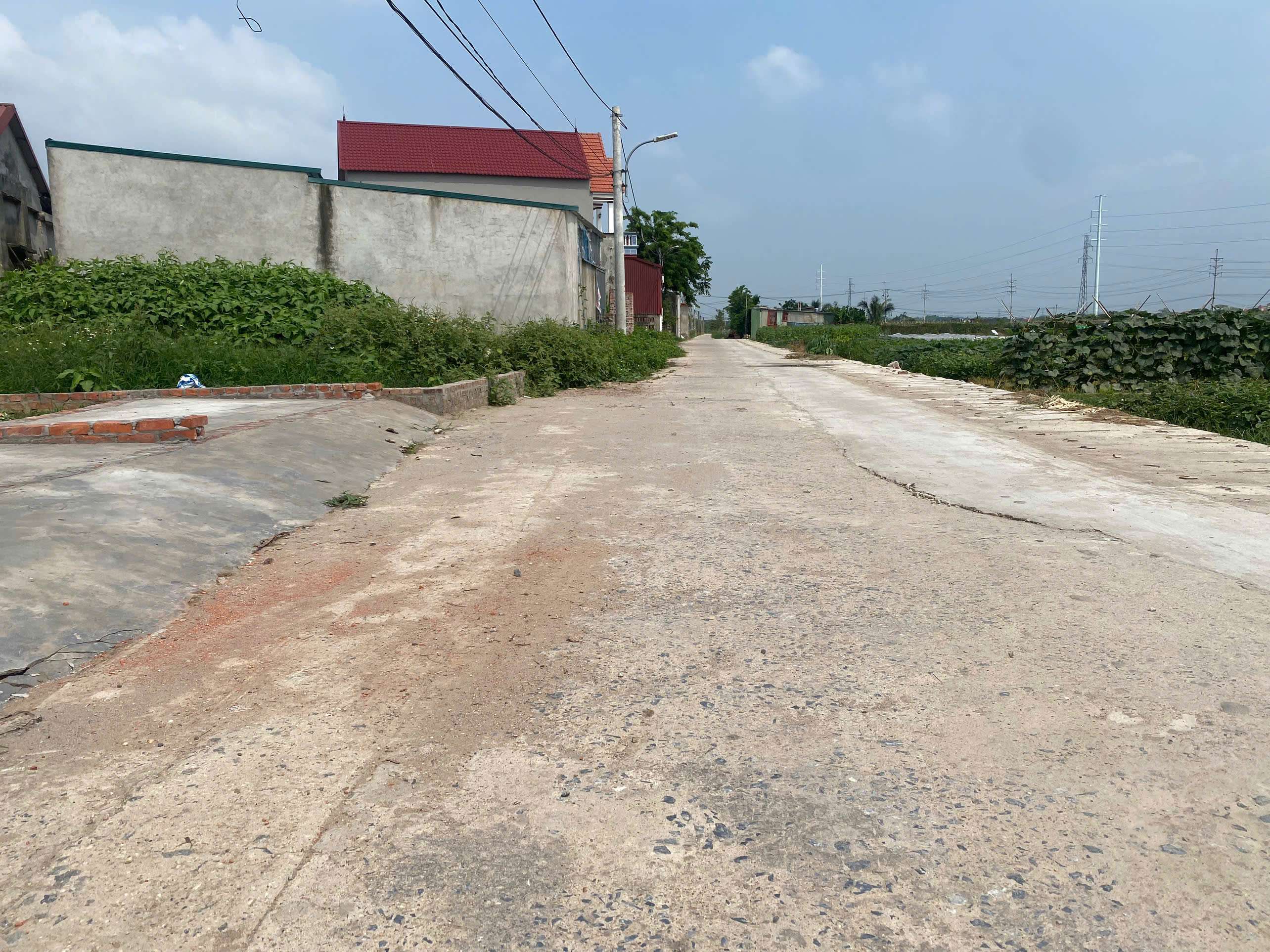 67M BÌA LÀNG TỔ 9 TT QUANG MINH,ĐƯỜNG RỘNG 10M,ĐẸP NHẤT TỔ 9,IB CC - Ảnh 2