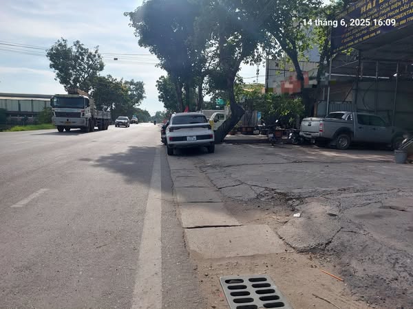 Mặt phố, KD, vỉa hè, 53m2, mt3.5m, 8.3 tỷ, Đông Anh. - Ảnh 1