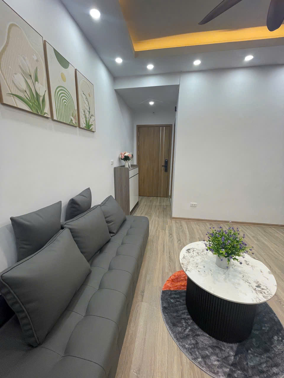 Bán căn hộ chung cư KVKL Nguyễn Xiển Hoàng Mai 56m2 x 2 ngủ tầng 9 giá chỉ 3 tỷ - Ảnh 1