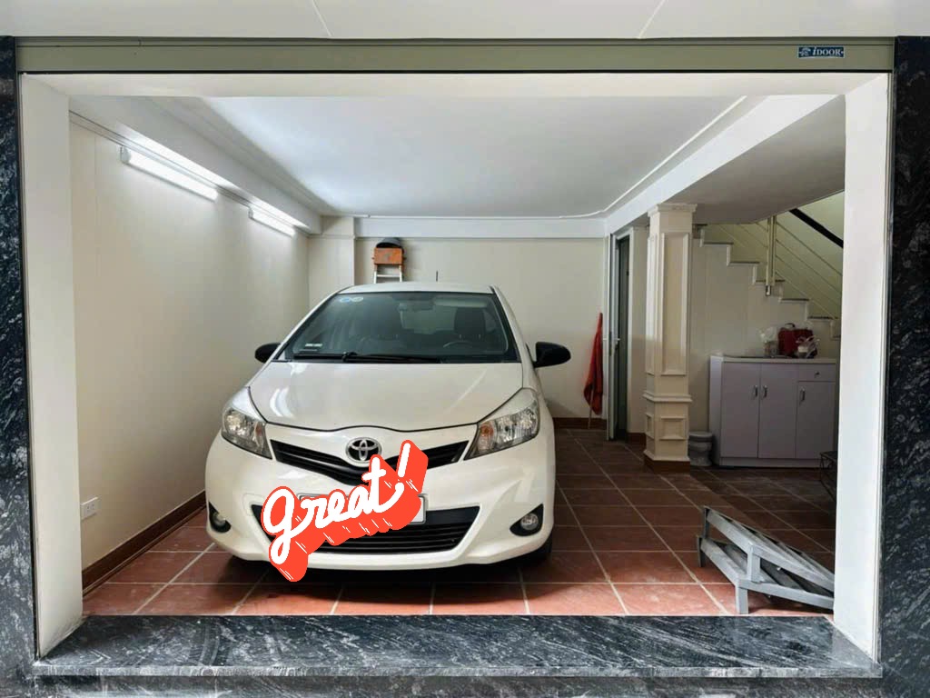 Vị trí vô cùng đẹp, lô góc Phùng Chí Kiên, ô tô cất trong nhà - Ảnh chính