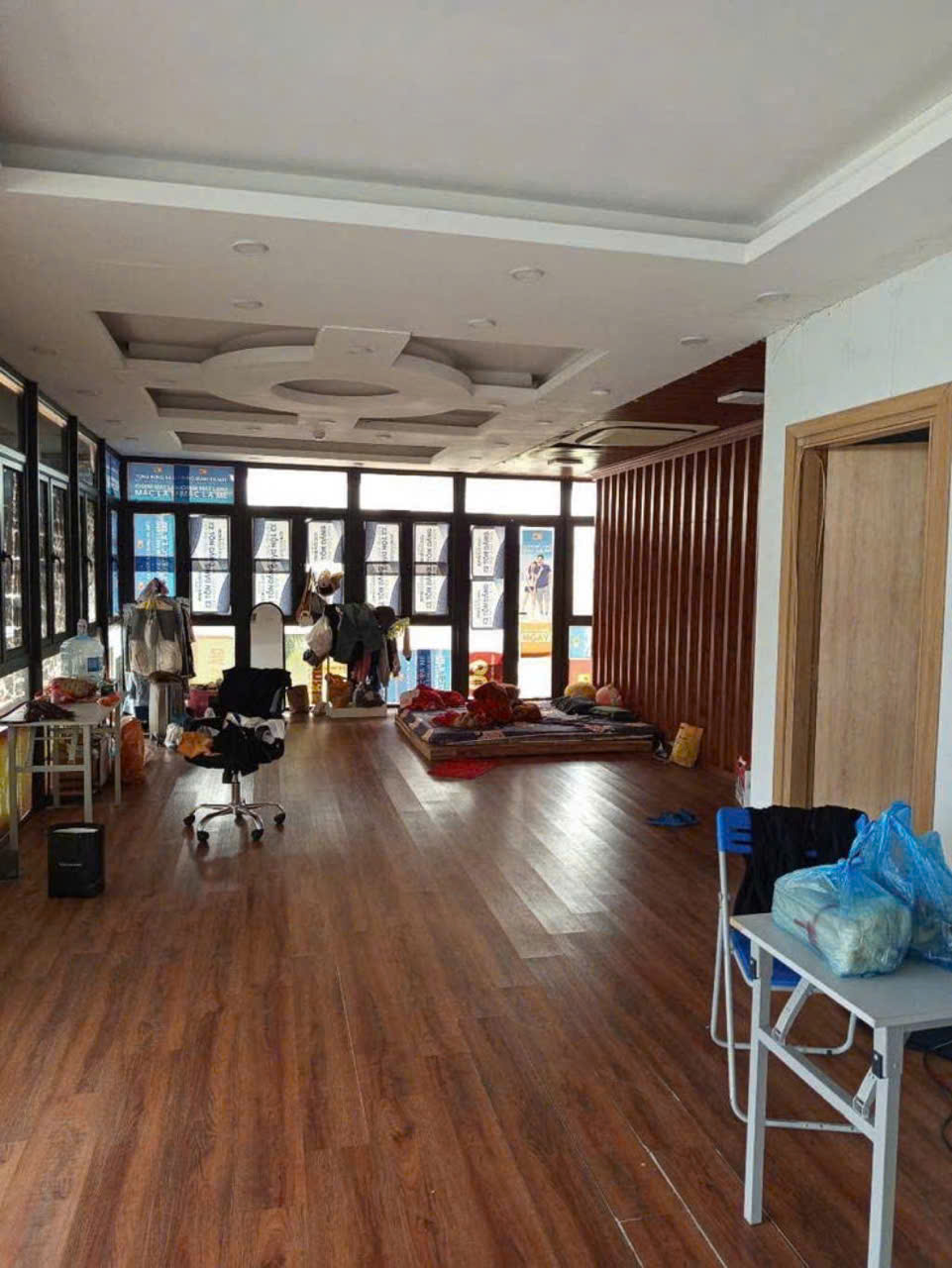 HOA HẬU mặt phố, Q. Hoàng Mai 119m2, 9 tầng thang máy, dòng tiền hàng tháng 165 triệu - Ảnh 1