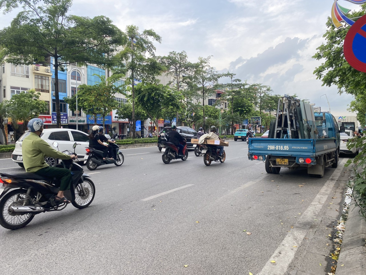 BÁN ĐẤT NGÔ GIA TỰ, LONG BIÊN, NGÕ THÔNG, Ô TÔ, GẦN PHỐ. DIỆN TÍCH 186M2, MẶT TIỀN 12.5M. - Ảnh chính