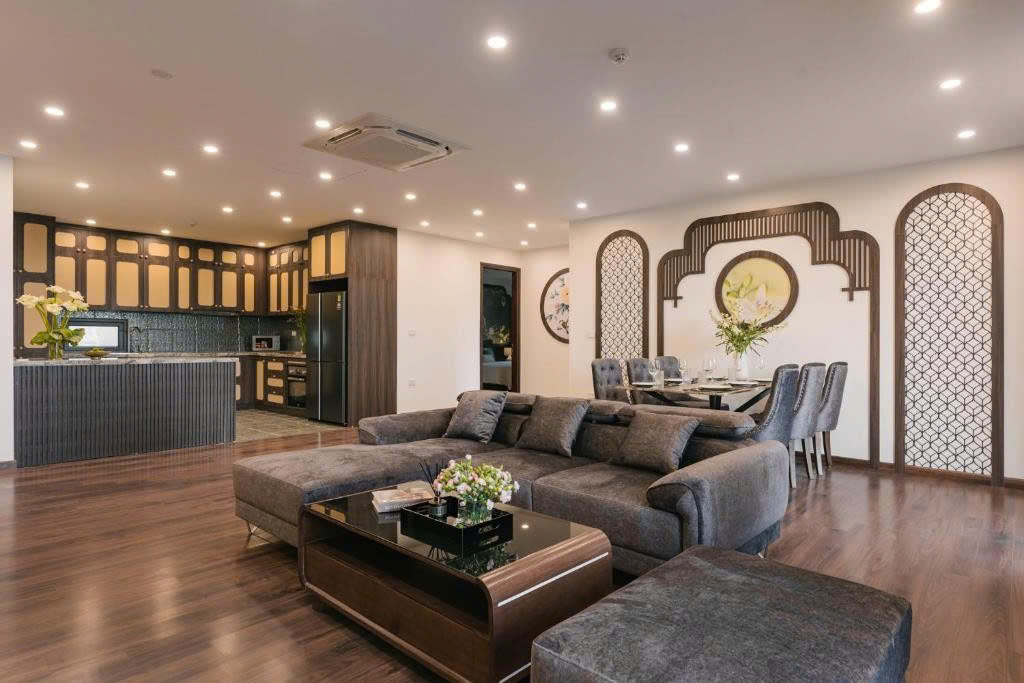 BÁN NHÀ MẶT PHỐ TRỊNH CÔNG SƠN, TÂY HỒ - 130M² - MT RỘNG - VỈA HÈ Ô TÔ TRÁNH - 89 TỶ - Ảnh 2