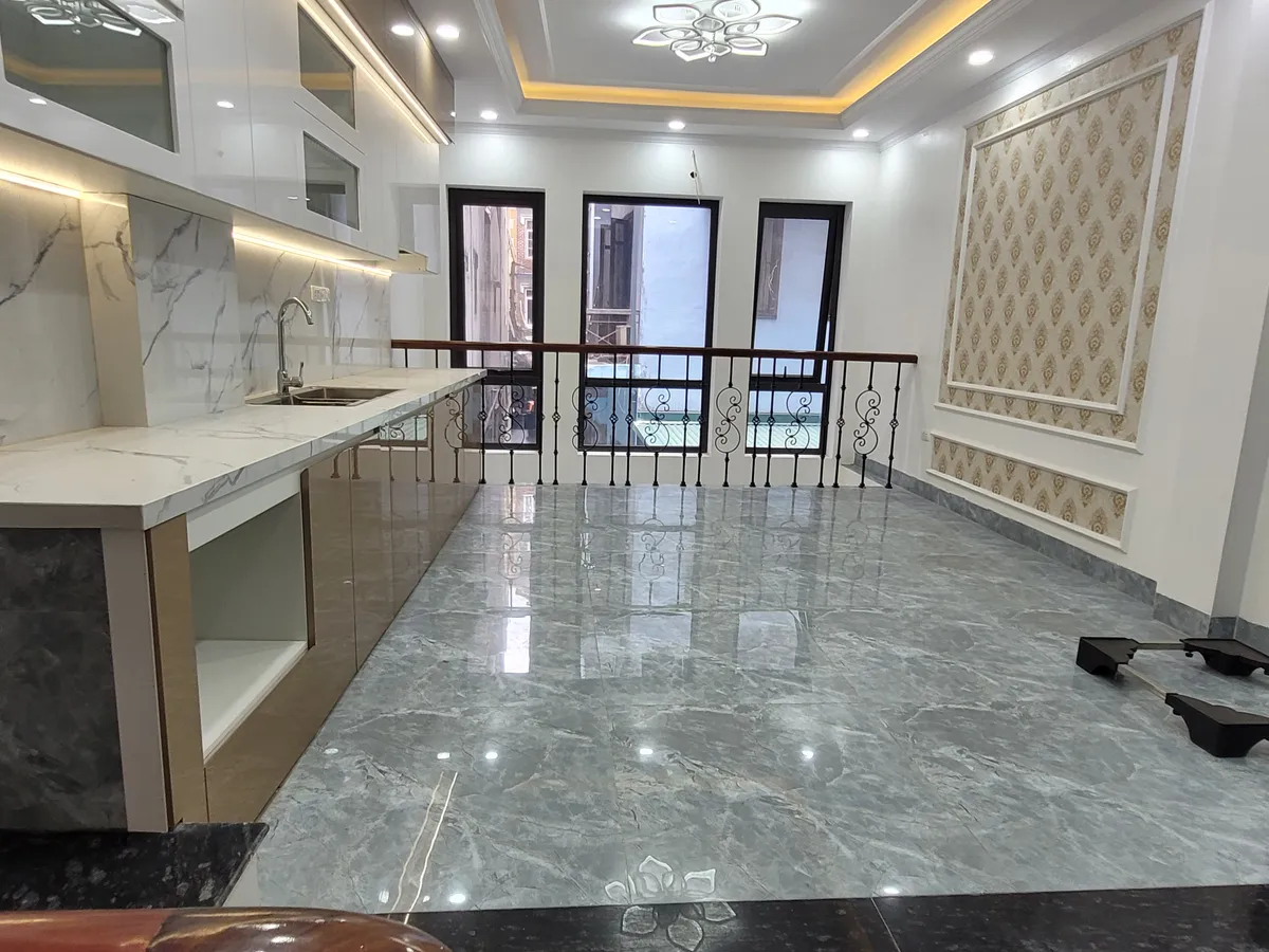 Bán Nhà Tây Sơn. Đống Đa. 6 Tầng Thang Máy. Ô Tô. DT 39m2. MT 3,9m. Giá 13,5 Tỷ. - Ảnh chính