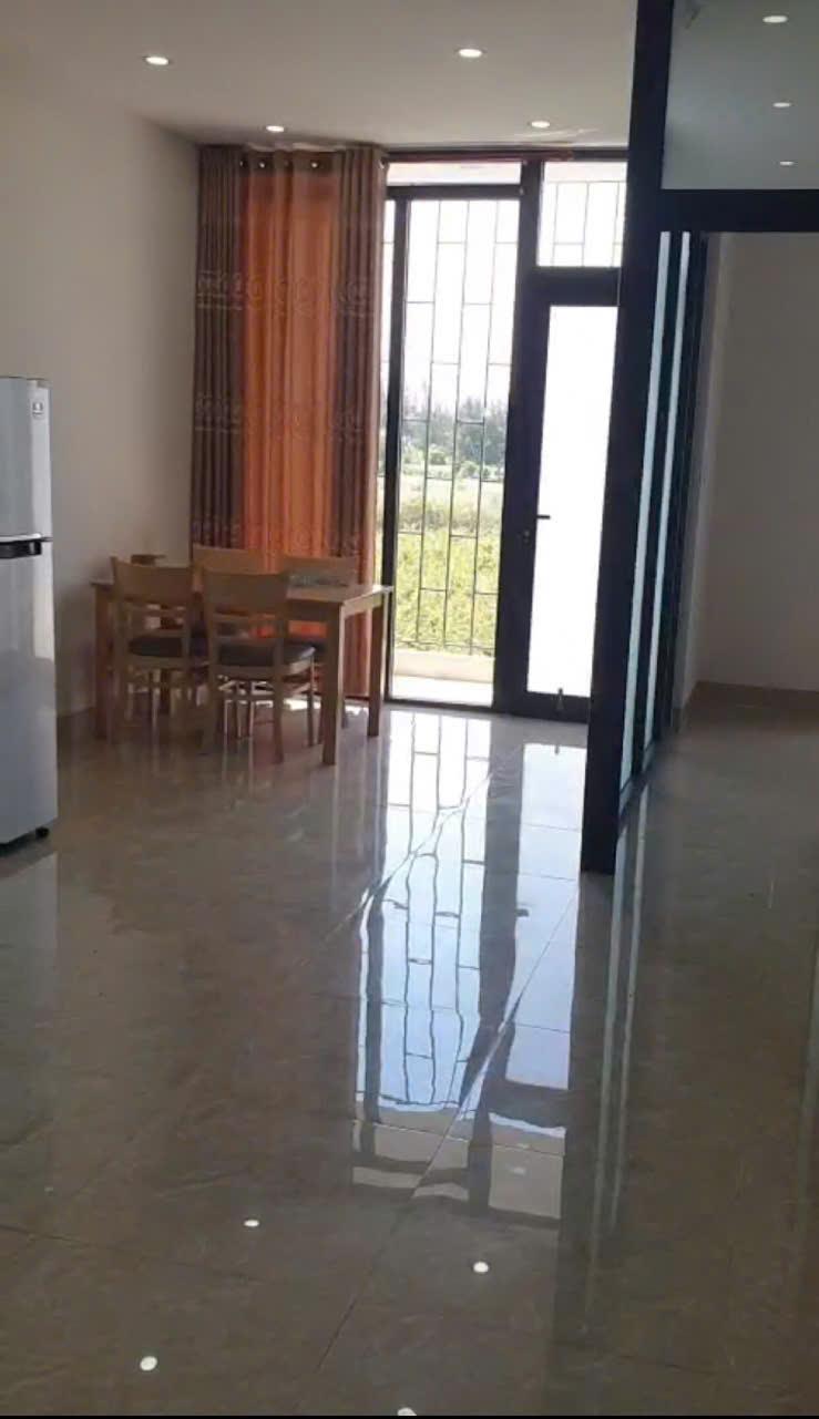 Cho thuê căn hộ 1PN tầng 2 ngay trục Shophouse V5 gần trường ĐH FPT. Giá thuê 5tr/th.<br>LH 0943997768 - Ảnh chính
