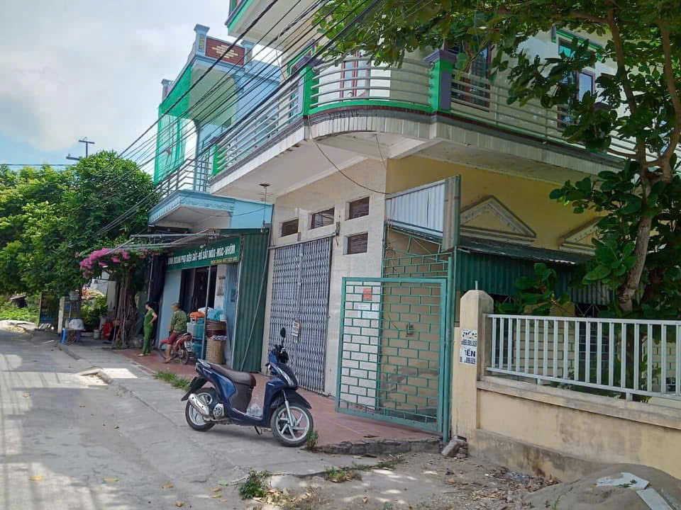 Cho thuê nhà 2 tầng, 100m2, đầy đủ nội thất,oto đỗ cửa tại Bình Nguyên,Kiến Xương,Thái Bình - Ảnh 1