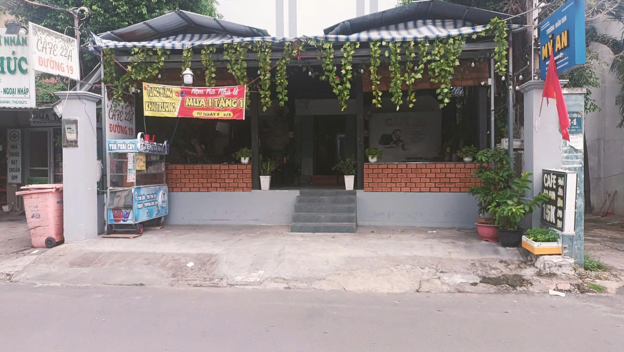 CẦN SANG NHƯỢNG QUÁN CAFE + 2 KIOT KINH DOANH (TỔNG DIỆN TÍCH ~120M2) – KHU VỰC GẦN CẦU BÌNH LỢI, - Ảnh chính