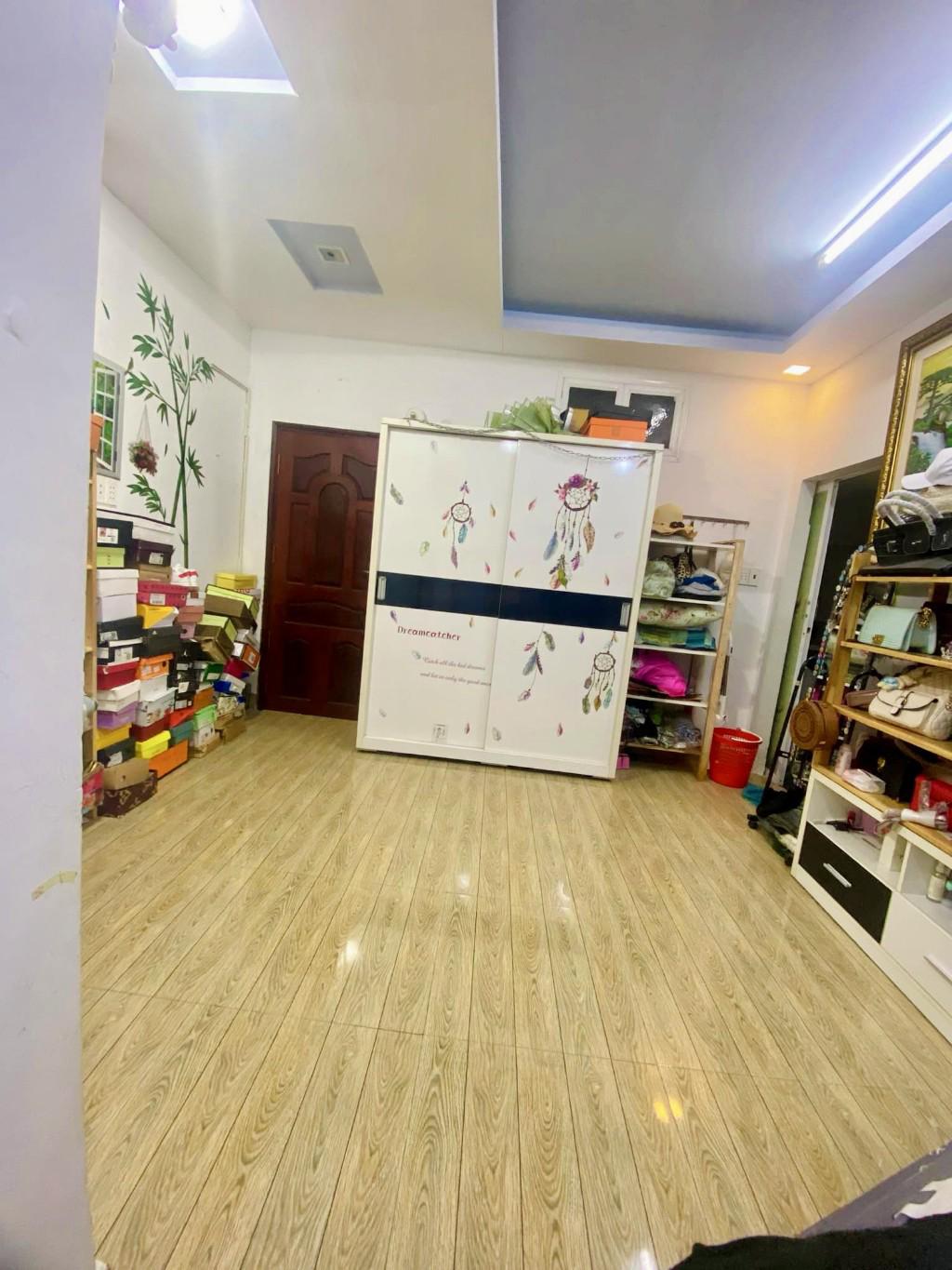 CẦN TIỀN BÁN GẤP NHÀ MỚI Ở LIỀN [P5, Q8] DT: 28.1M2 (4 X 6M) 2T, 2WC CHỈ 2.4 TỶ - Ảnh 4