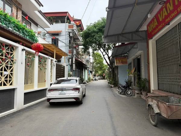 CẦN BÁN 40M GẦN TRƯỜNG HỌC QUÂN Y, SƠN LỘC, SƠN TÂY, HÀ NỘI - Ảnh 2