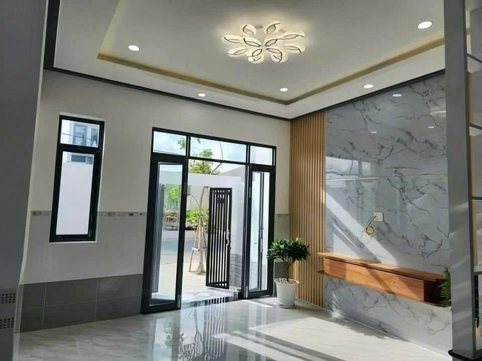 Bán nhà đẹp, mới tinh, sổ riêng thổ cư, đường oto chỉ 1,5 tỷ gần Bửu Long - Ảnh 1