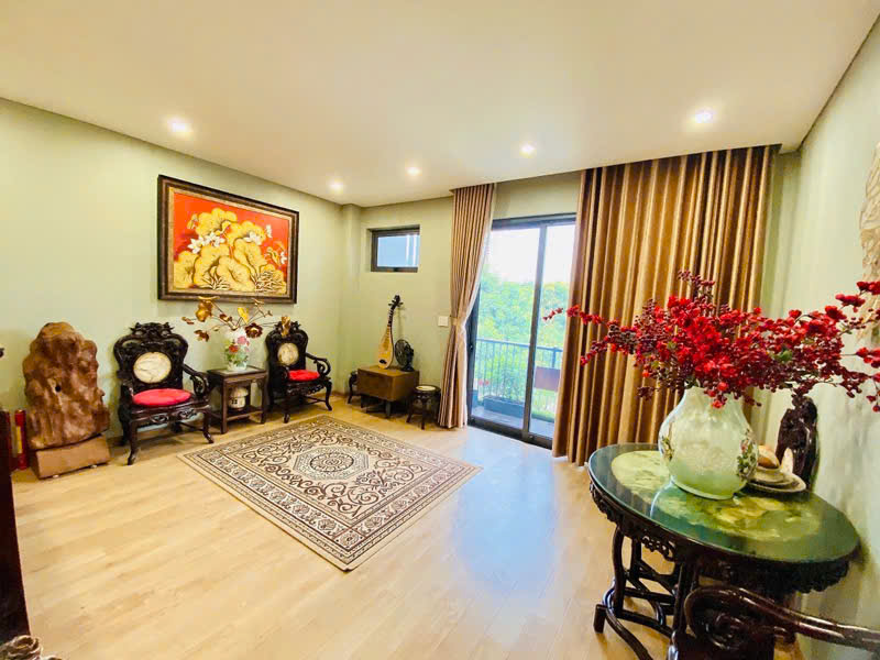 BÁN NHÀ LẠC LONG QUÂN, ÔTÔ ĐỖ CỬA, GẦN VƯỜN HOA, DÂN XÂY CHẤT, 52M2 NHỈNH 13 TỶ - Ảnh chính