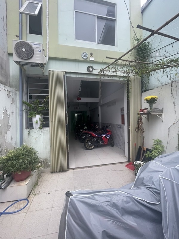 NHÀ BÁN CÓ THIẾT KẾ 15 PHÒNG ĐANG CÓ SẴN DÒNG TIỀN CHO THUÊ-ĐƯỜNG ĐOÀN VĂN BƠ- KHU AN NINH - GẦN 2 - Ảnh 1