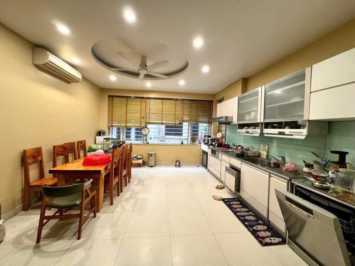 🌟 SIÊU PHẨM PHÂN LÔ HUỲNH THÚC KHÁNG – 65M² – VỈA HÈ – Ô TÔ TRÁNH – KINH DOANH ĐỈNH – 22 TỶ – - Ảnh chính