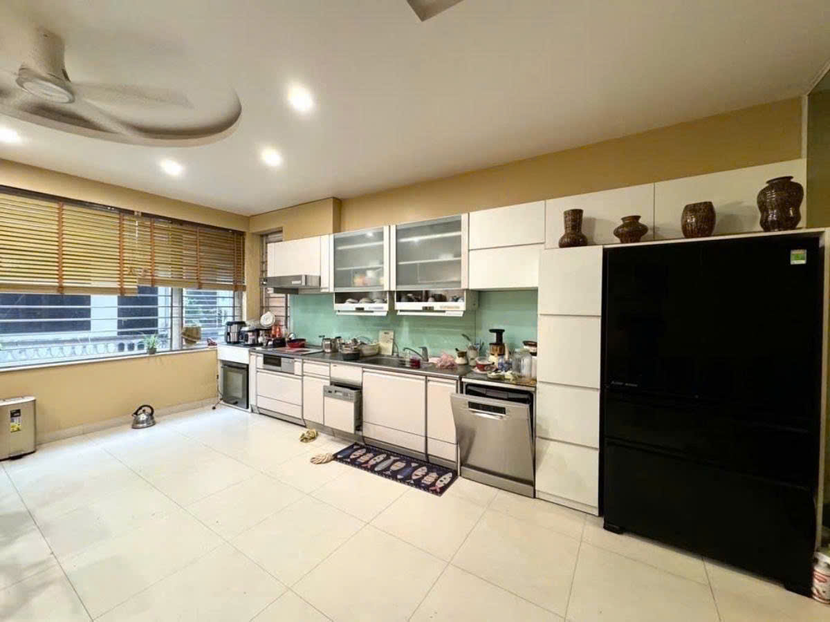 🌟 SIÊU PHẨM PHÂN LÔ HUỲNH THÚC KHÁNG – 65M² – VỈA HÈ – Ô TÔ TRÁNH – KINH DOANH ĐỈNH – 22 TỶ – - Ảnh 2