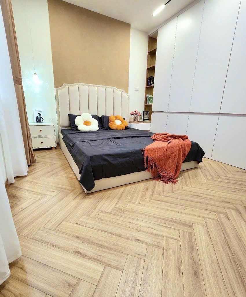 Bán Căn Nhà Bạch Mai 38m 5 Tầng 5 Phòng Giá 7.78 Tỷ Sổ Đỏ Full Nội Thất - Ảnh 1