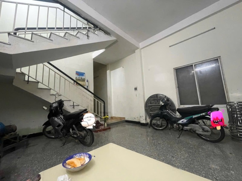 # Sát MT Ỷ Lan Nguyên Phi, 77m2, ngang 5.3m, 3 tầng, nhỉnh 4 tỷ - Ảnh chính