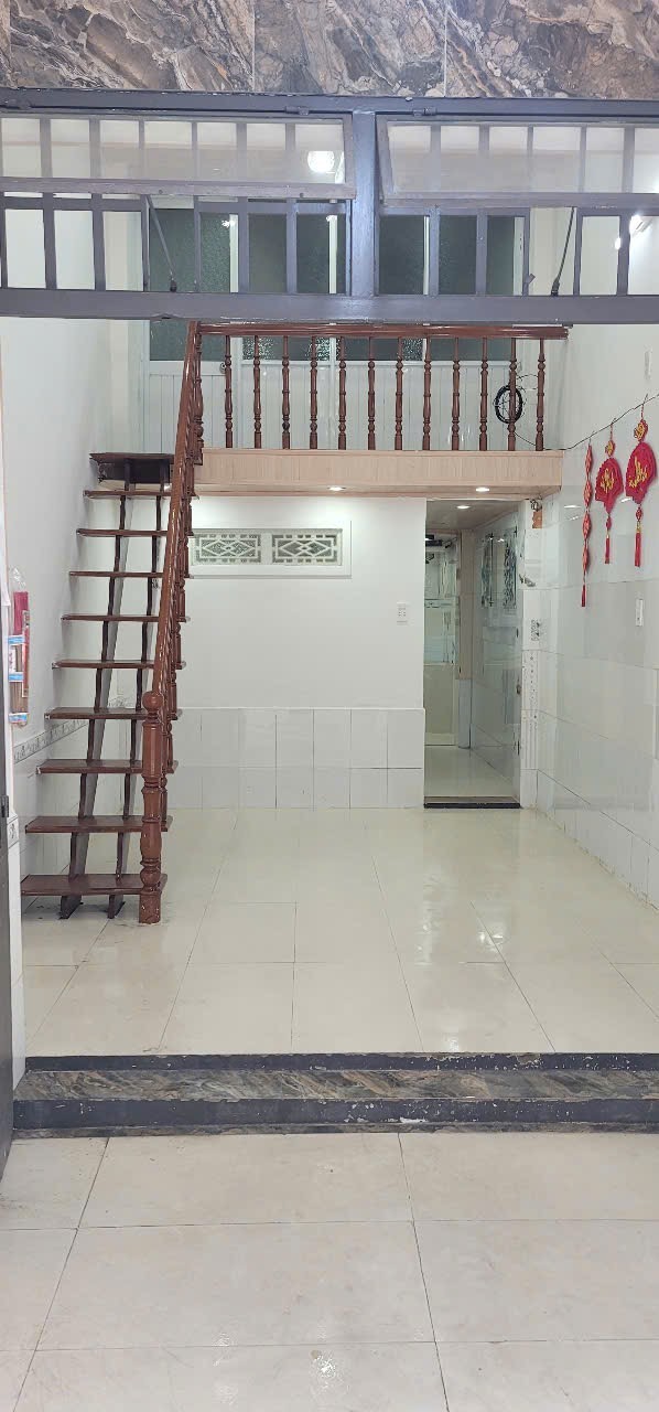 ♪ Nhà Kiệt 149 Lê ĐÌnh Lý, 34m2, gác lửng sạch, 2.15 tỷ - Ảnh chính