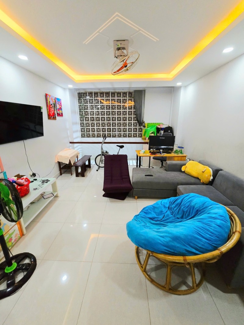 Bán nhà phố 4 tầng Phú Hữu Thủ Đức – 65m² – giá 6.35 tỷ - Ảnh 1