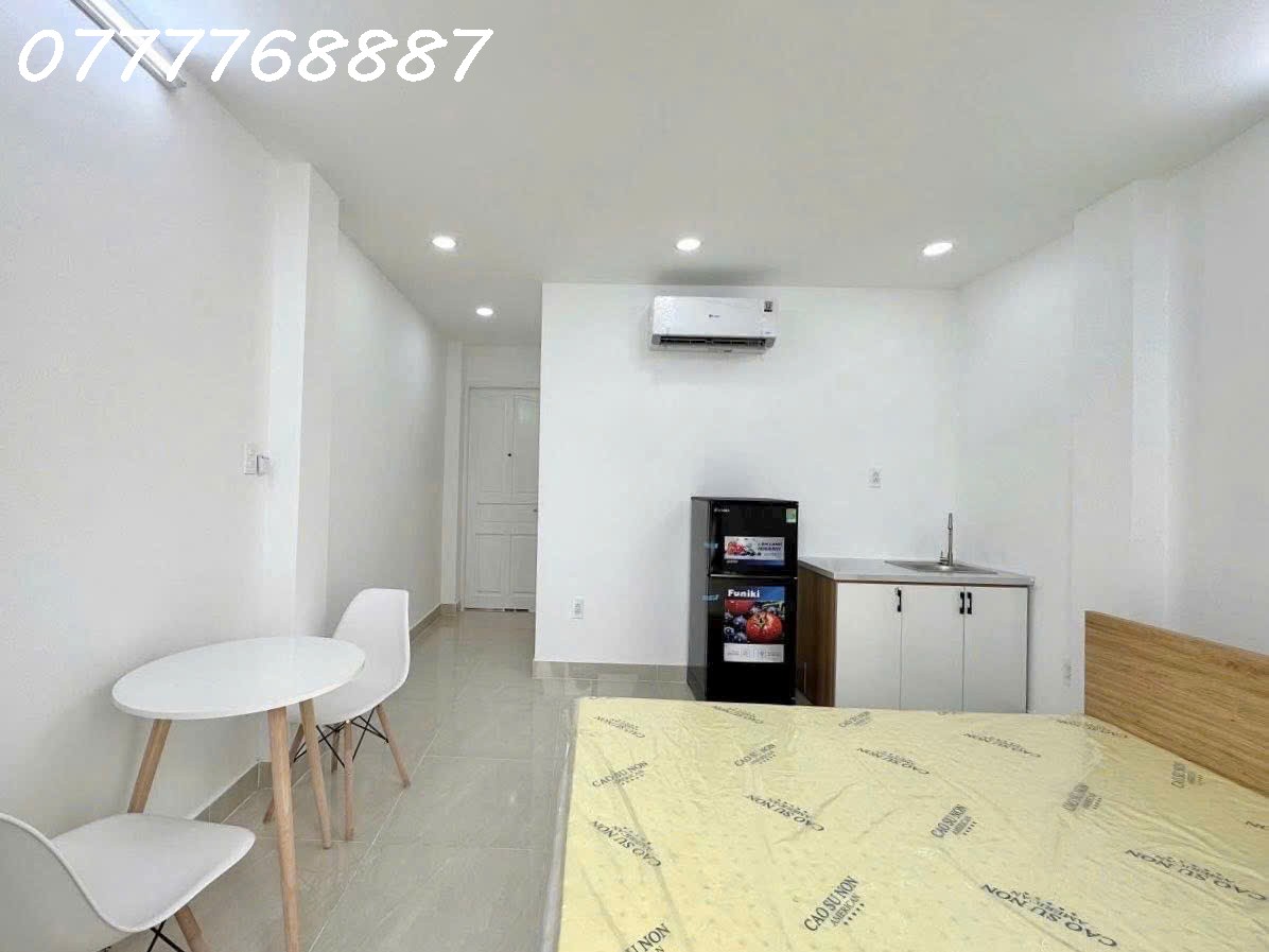 Nhà MTKD đường D5 khu Nguyễn Gia Trí, kế ĐH Hutech, Kinh tế,... - Ảnh 2