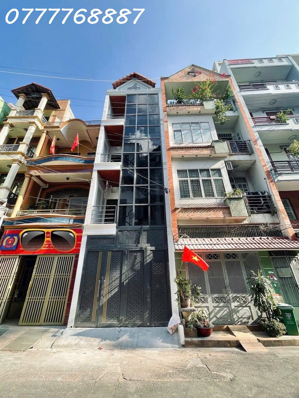Nhà MTKD đường D5 khu Nguyễn Gia Trí, kế ĐH Hutech, Kinh tế,... - Ảnh chính