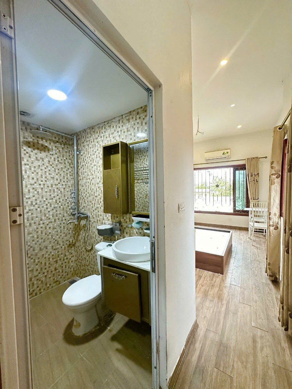 Bán nhà Phố Khâm Thiên, Đống Đa 25m2, 5 tầng lô góc thoáng chỉ 6.35 tỷ. - Ảnh chính
