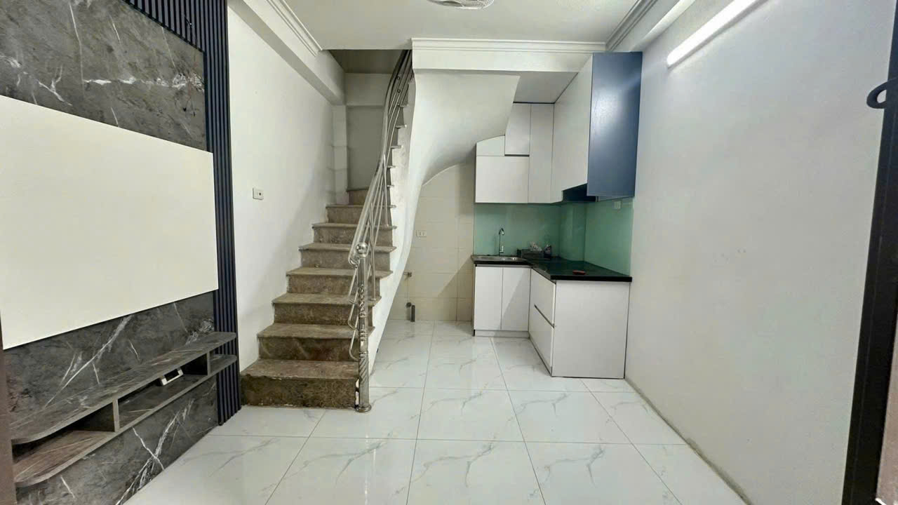 CẦN BÁN NHÀ 4 tầng ngõ 181 Minh Khai rẻ nhất thị trường – HAI BÀ TRƯNG - Ảnh chính