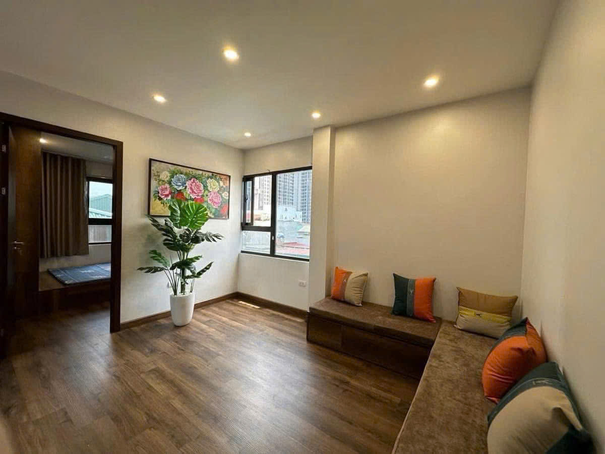 PL XUÂN THUỶ KINH DOANH, Ô TÔ ĐỖ CỬA. NGÕ THÔNG 42m2 7 tầng mt 5.9m Giá 15 tỷ - Ảnh chính