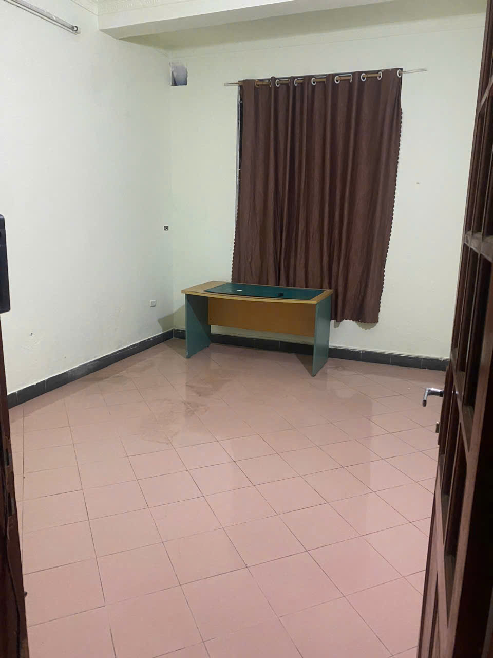 Chính chủ cho thuê mặt bằng kinh doanh tầng 1 và cho thuê phòng trọ tại số 102 ngõ 26 Tô Hiệu, - Ảnh 4