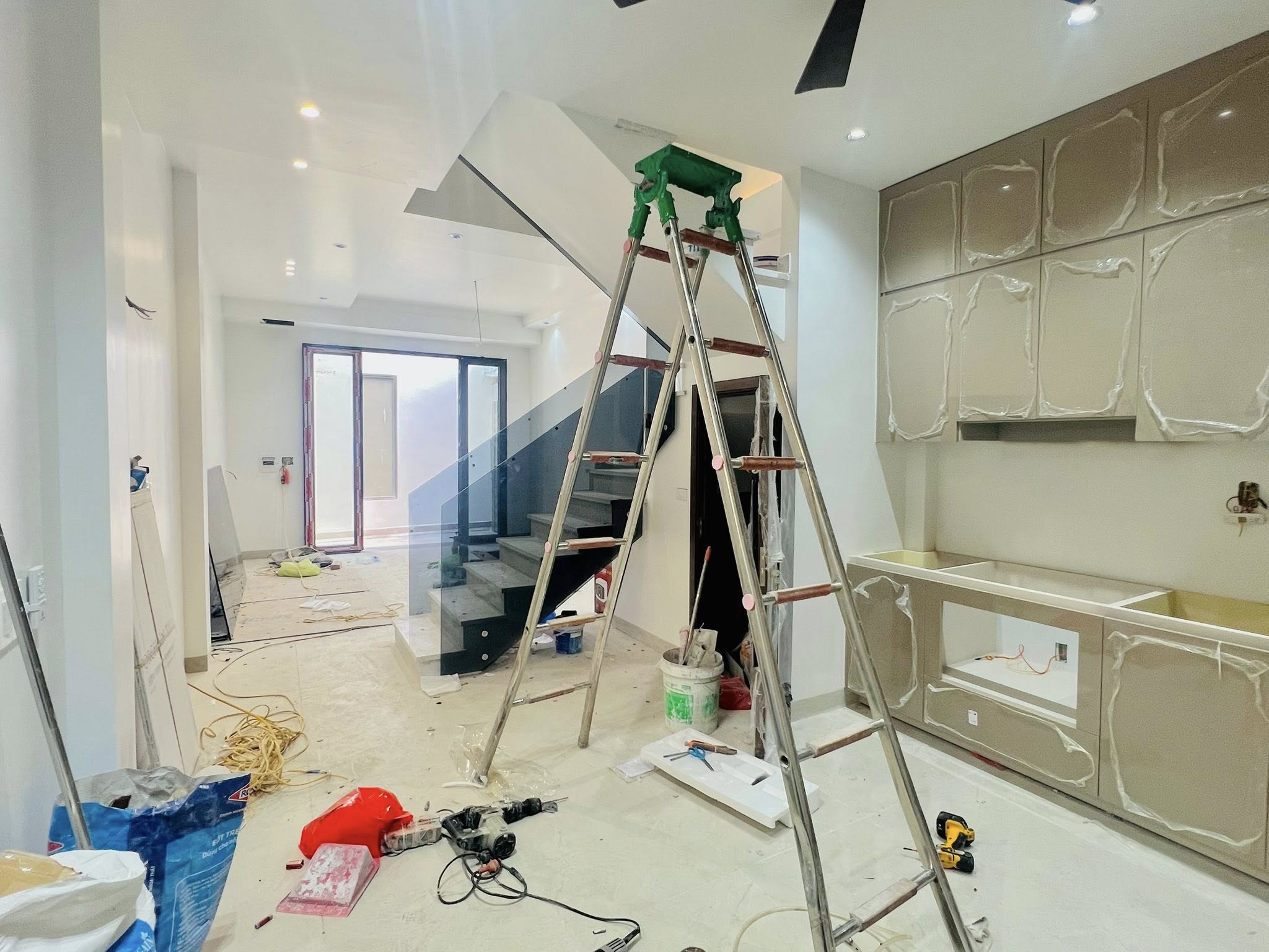 Nhà xây mới sau mặt đường Thiên Lôi, 45m 4 tầng, Giá 4.25 tỉ lô góc - Ảnh 2