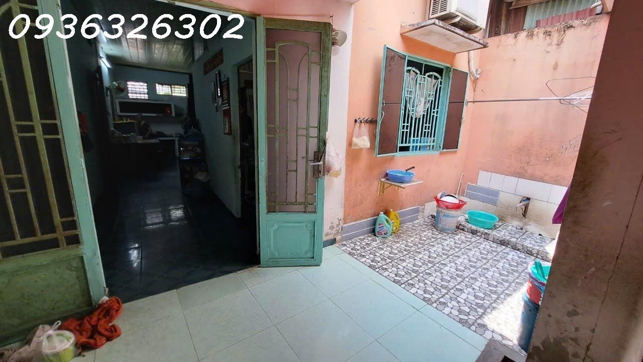 Nhà Mặt Tiền Lý Thường Kiệt Hóc Môn 190m2 Ngang Khủng 8.5m - Ảnh 1
