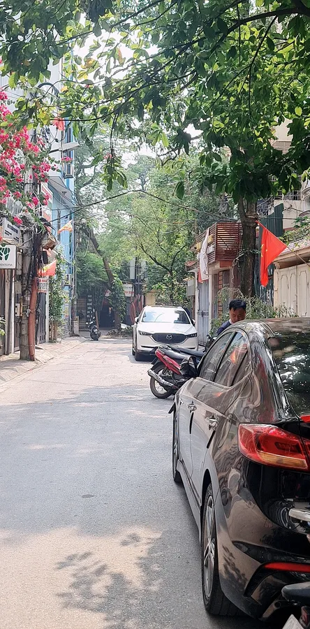 Bán tòa văn phòng phố Thái Hà 75m2, 7T thang máy vỉa hè ô tô tránh kinh doanh giá 32.8 tỷ - Ảnh chính