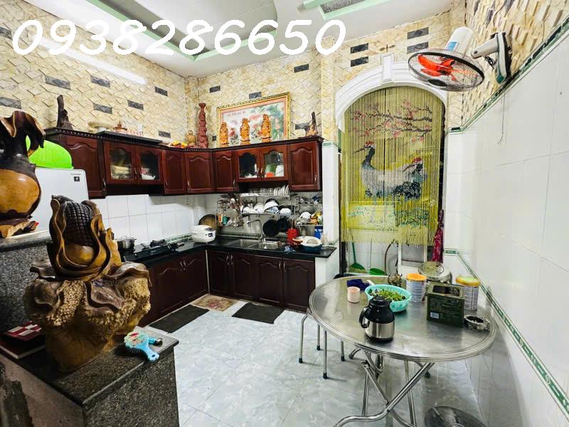 Bán Nhà Phường Tân Chánh Hiệp Quận12 , Nhà 4 Tầng: DT:( 4m x 17m ), Sổ Công Nhận 67m2 - Ảnh 3