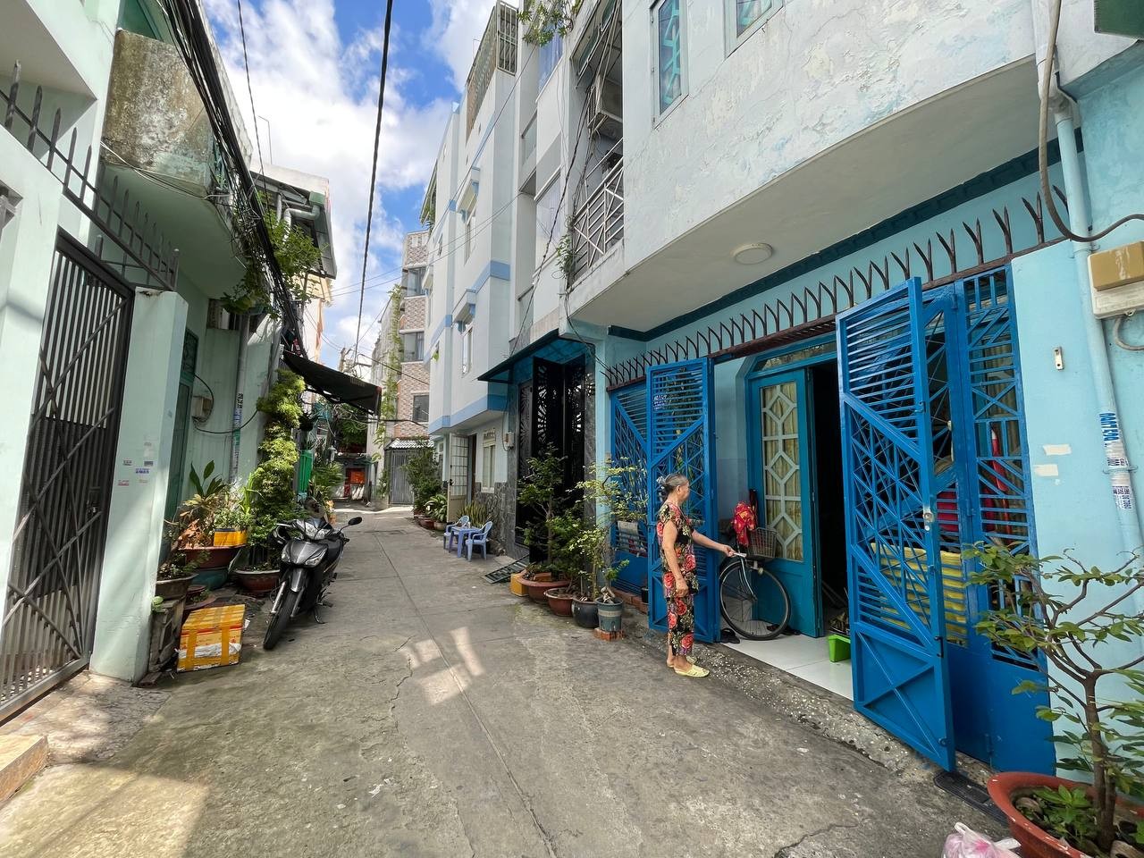 Bán nhà riêng 44m2, Hẻm xe hơi thông Đường Trần Văn Ơn, Q .Tân Phú - Ảnh chính