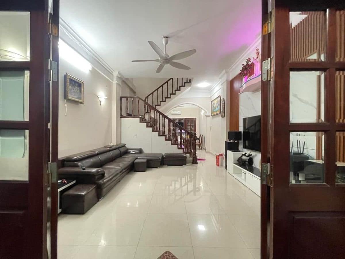 Bán nhà Đặng Văn Ngữ 38m2x6 tầng đẹp hiếm, lô góc cực đẹp giá bán 4,8 tỷ - Ảnh chính