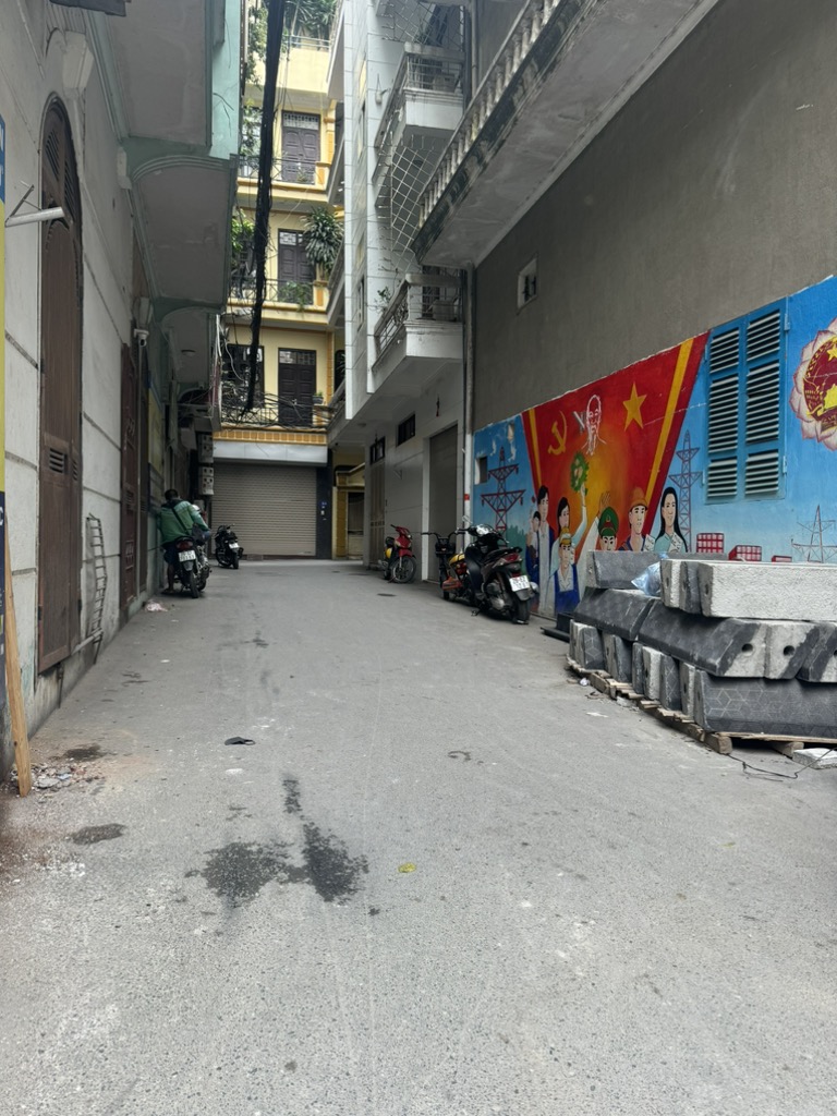 Bán nhà phân lô ngay Ngã Tư Sở, nhà mới, gara ô tô, 46m2, 5 tầng, 14,9 tỷ. - Ảnh chính