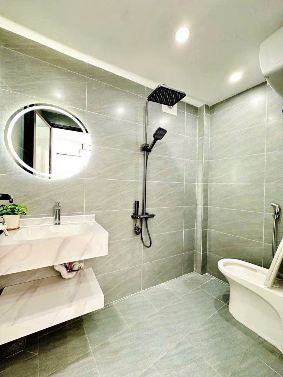 CHÍNH CHỦ BÁN NHÀ MẶT ĐƯỜNG TRẠI CHUỐI Quận HỒNG BÀNG - KINH DOANH CỰC ĐỈNH - Ảnh 2