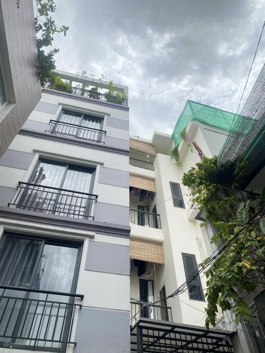 Nhà đẹp hẻm xe hơi ngay ĐH Văn Lang, 73m2, ngang 7m, 8 phòng doanh thu 45tr/m2. Nhình 8 tỷ - Ảnh 2