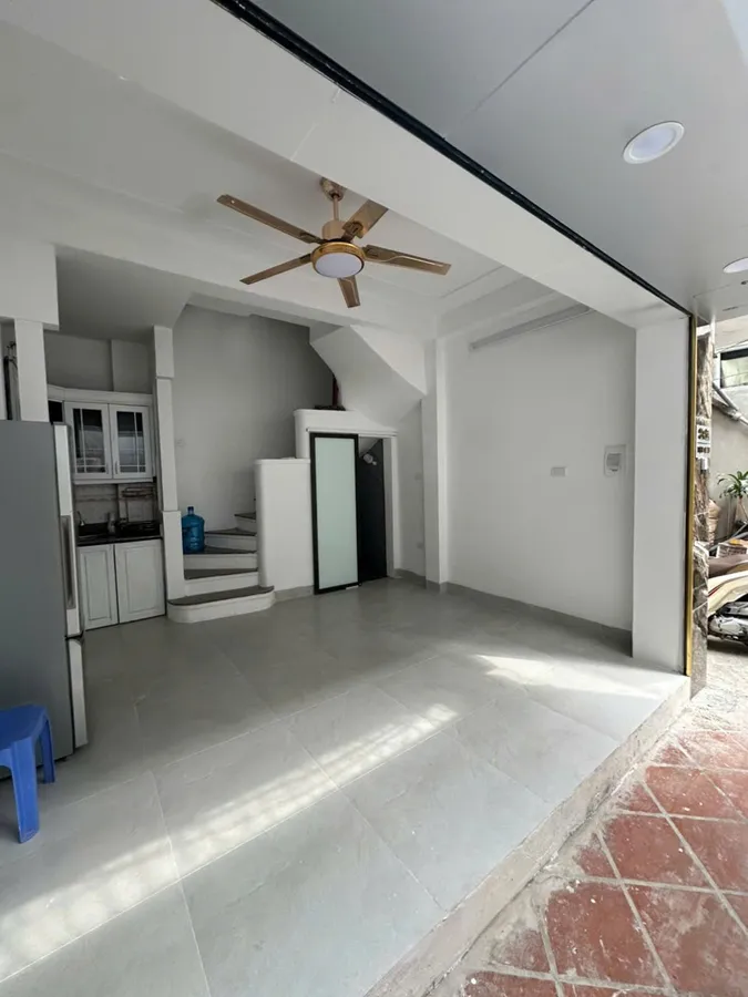 Bán Nhà Thịnh Quang. Đống Đa. DT 20m2. MT 4,2m. 5 Tầng. Giá 5,38 Tỷ. - Ảnh 4