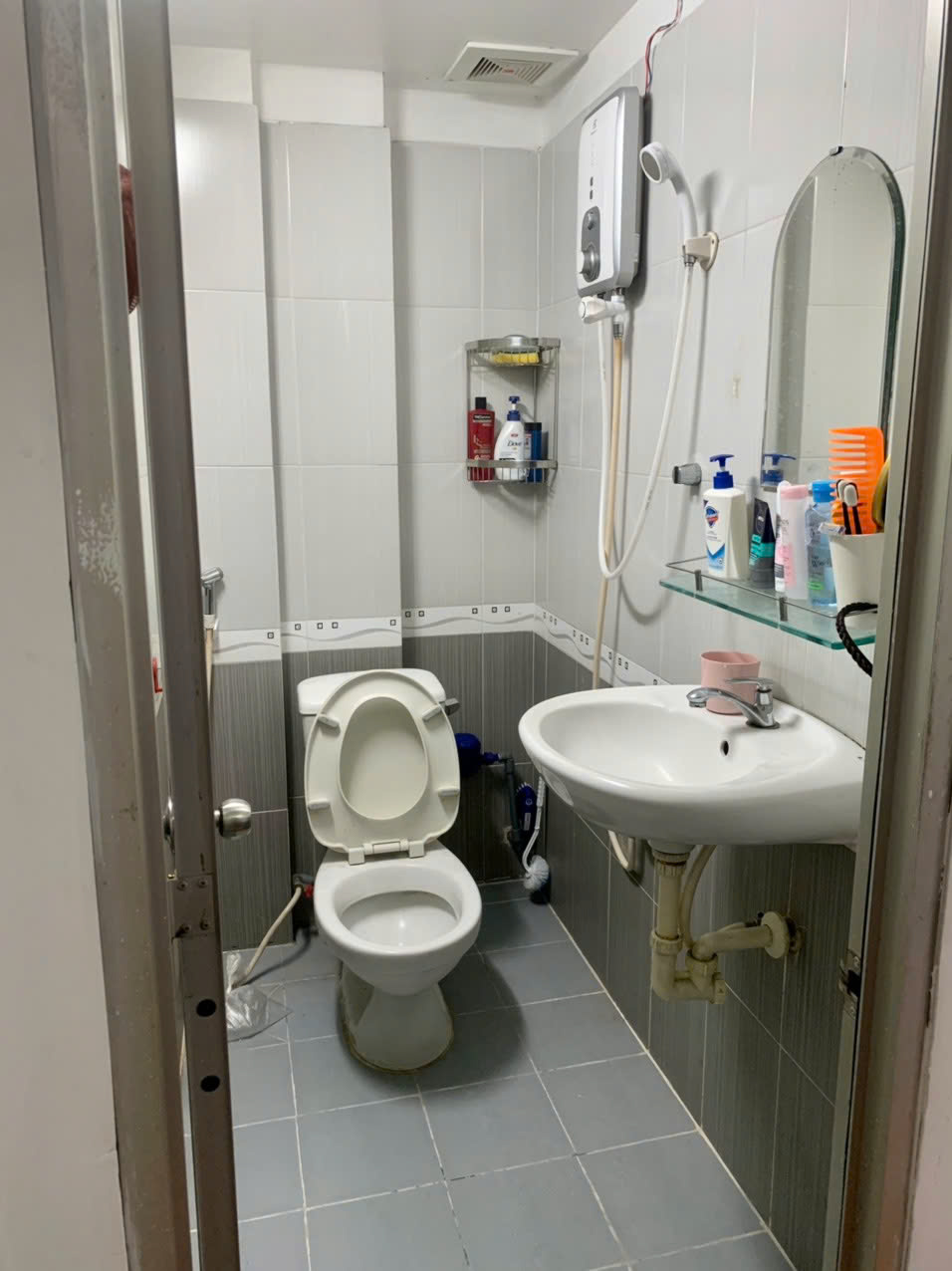 CHO THUÊ PHÒNG TRỌ ĐỘC LẬP FULL NỘI THẤT – Q. BÌNH THẠNH – 8 TRIỆU/THÁNG - Ảnh 2
