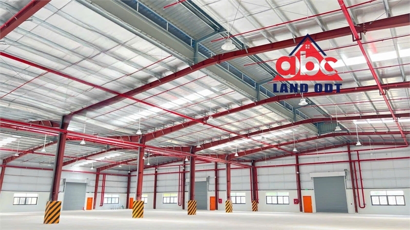 cho thuê nhà xưởng KCN hiện đại tập chung nhiều DN FDI. bàn giao hoạt động liền - Ảnh 2