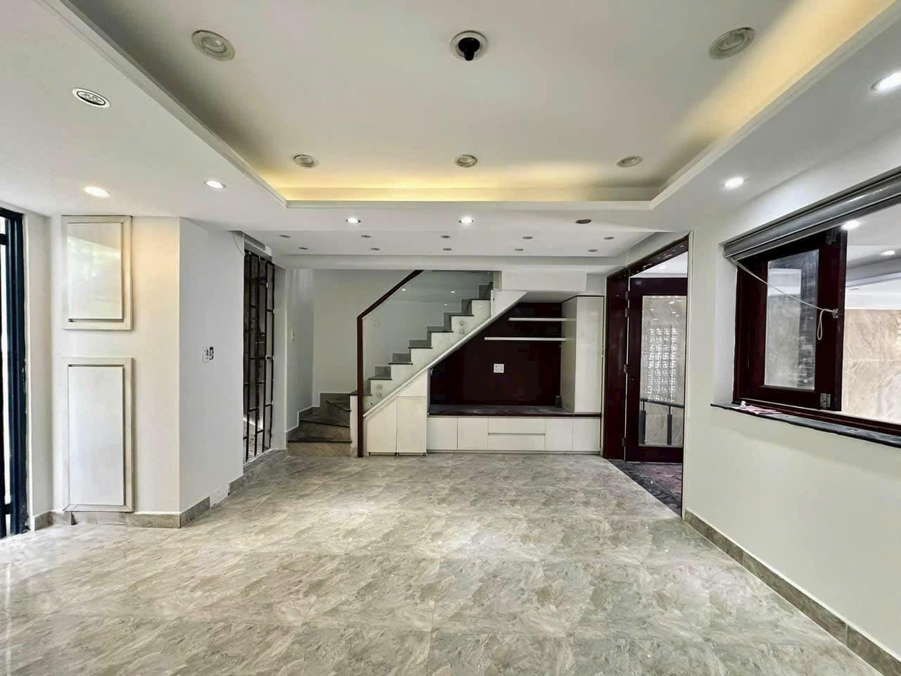 Cơ Hội Sở Hữu Nhà Mặt Tiền Diện Tích Lớn Tại Trung Tâm Quận 6 – Khu Vực Kinh Doanh Sầm Uất - Ảnh 2