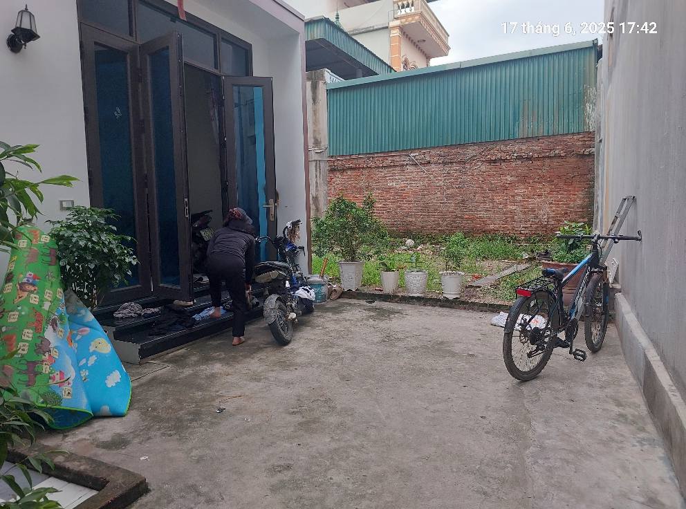 Chỉ với 3.75 tỷ, có ngay lô 97.5m2,mt6m, ô tô qua, Thụy Lâm, Đông Anh. - Ảnh 1