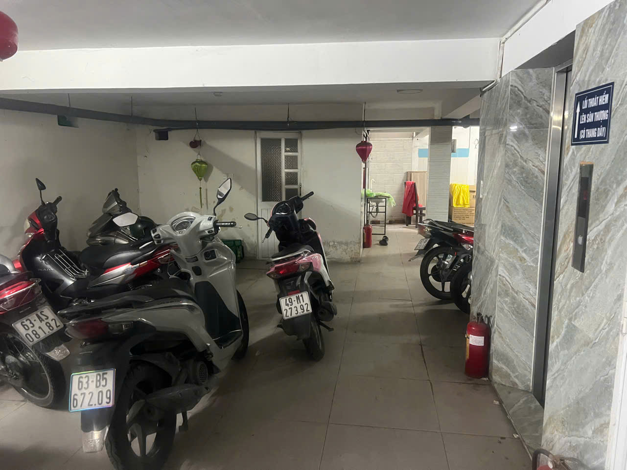 Bán toàn nhà 6 tầng 8x28m giá 16,9 tỷ Đường Nguyễn Thị Đặng - Ảnh 2