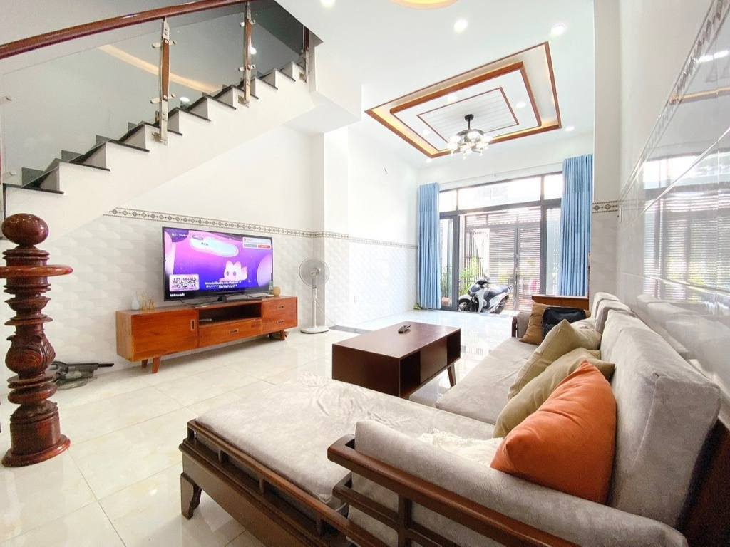 CHỈ 6.8TỶ<br>KHU PHÂN LÔ - Đ. BÙI TƯ TOÀN, BT - NHÀ ĐẸP 4 TẦNG-4x16M  - D.Ò.N.G - T.I.Ề.N 12T.r/tháng - Ảnh 1