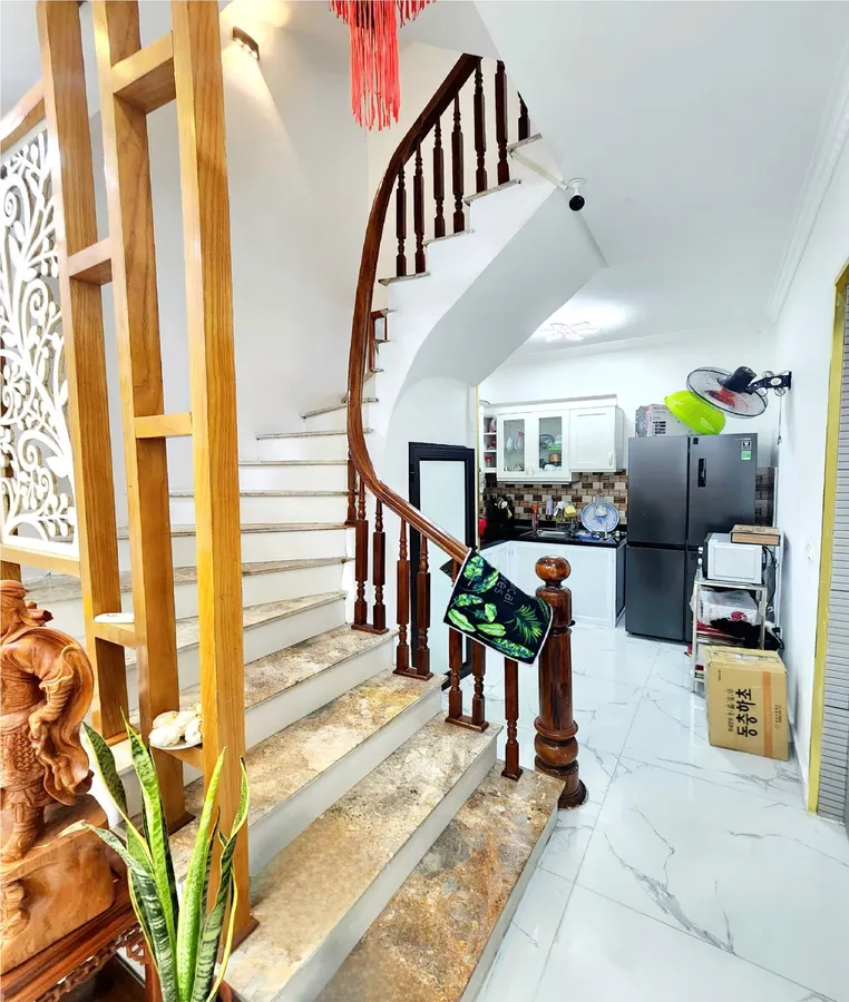Bán Nhà Tam Trinh 31/33m2 5 tầng. mặt tiền 3m. giá 6.7 tỷ Hoàng Mai Hà Nội - Ảnh 2