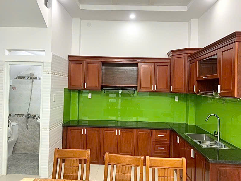 BÁN NHÀ GÒ VẤP LÔ GÓC NGANG 5M , XE HƠI ĐẬU TRONG SÂN NHÀ  ( HẺM 10M) - Ảnh 1