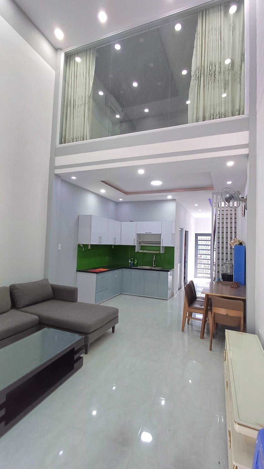 BÁN NHÀ ĐƯỜNG PHẠM VĂN CHIÊU GÒ VẤP -  2 TẦNG -  36M2 - Vuông Vức - CHỈ 4 TỶ 050. - Ảnh chính